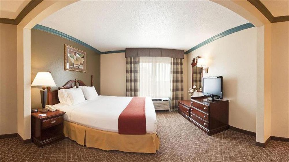 Holiday Inn Express & Suites Austin North Central By Ihg Εξωτερικό φωτογραφία